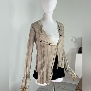 SERIENUMERICA Thrashed Asymmetrical Button Front Top‎ Ribbed Size 42